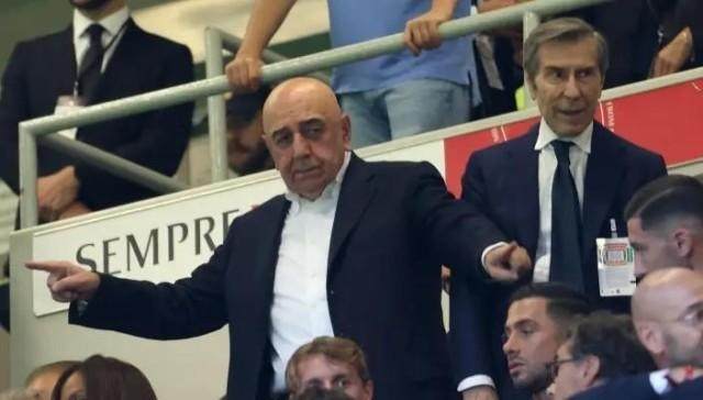 1686353441199099395.jpg jiazong.jpg